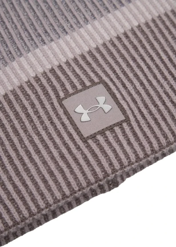 Шапка Under Armour Launch Reflective Beanie 1386648-015 в Екатеринбурге  в Екатеринбурге 
