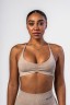 Топ Nebbia Medium-Support Sports Bra TOTALLY SEAMLESS 305 Cream