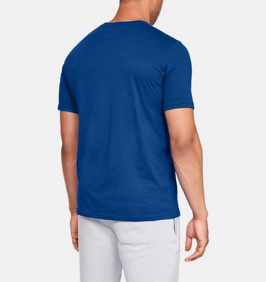 Футболка Under Armour Boxed Sportstyle Graphic Charged Cotton ® SS 1329581-400 в Екатеринбурге  в Екатеринбурге 