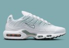Кроссовки Nike W AIR MAX PLUS DZ3670-100