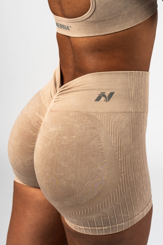 Шорты Nebbia High Waisted Push-Up Shorts TOTALLY SEAMLESS 304 Cream в Екатеринбурге в Екатеринбурге