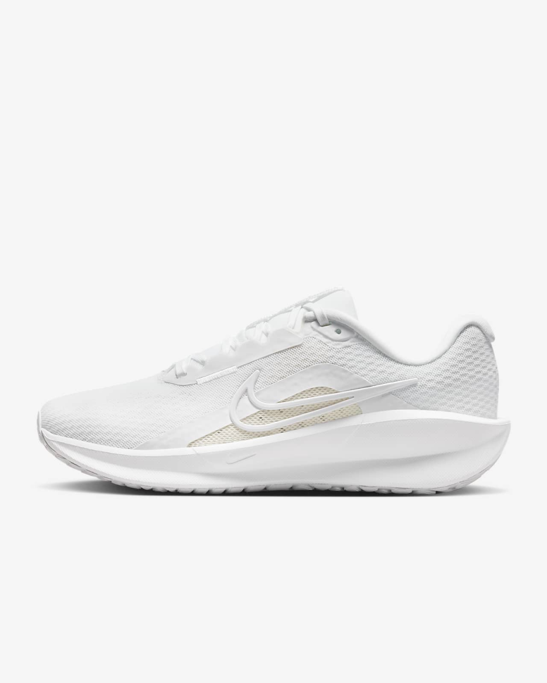 Кроссовки NIKE W DOWNSHIFTER 13 FD6476-101 в Екатеринбурге  в Екатеринбурге 
