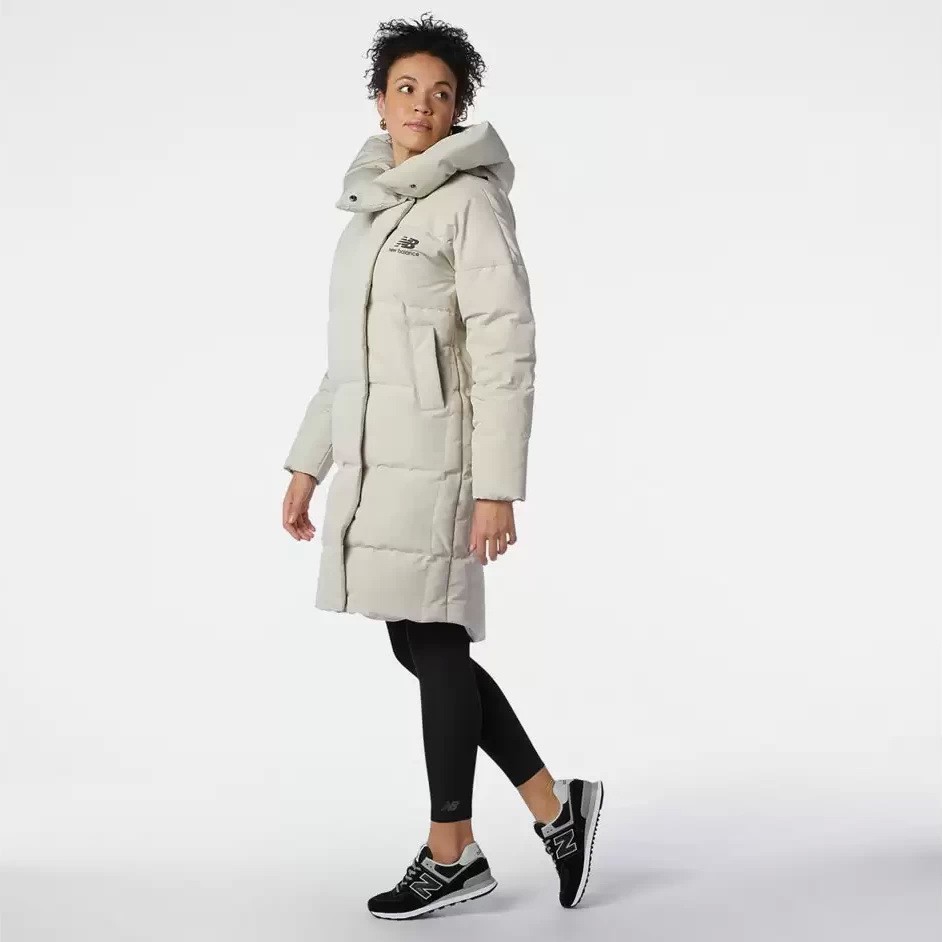 Куртка New Balance WJ13503/TWF в Екатеринбурге  в Екатеринбурге 